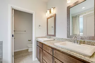 417 Echo Way, Eagle Point, OR 97524 - Photo 5