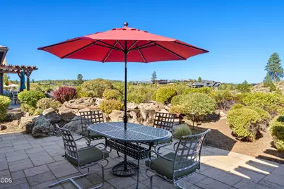 61365 Triple Knot Road, Bend, OR 97702 - Photo 39