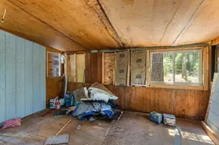 29838 Robins Nest Ln, Klamath Falls, OR 97601 - Photo 11