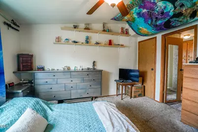 36027 Agency Lake Loop Road, Chiloquin, OR 97624 - Photo 13