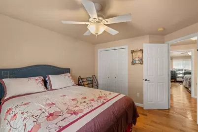 907 Worchester Drive, Medford, OR 97501 - Photo 15