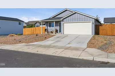 1153 NE Cobbleridge Loop, Prineville, OR 97754 - Photo 3