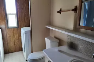3431 S Pacific Hwy, Medford, OR 97501 - Photo 3