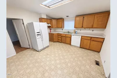 500 Grand Avenue, Central Point, OR 97502 - Photo 7