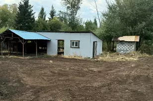 495 Red Blanket Rd, Prospect, OR 97536 - Photo 3