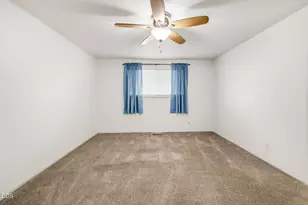 732 Sandra Ln, Central Point, OR 97502 - Photo 43