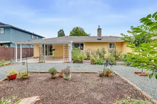 732 Sandra Ln, Central Point, OR 97502 - Photo 11