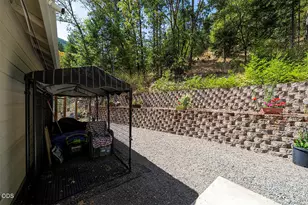 5334 Griffin Creek Rd, Medford, OR 97501 - Photo 31