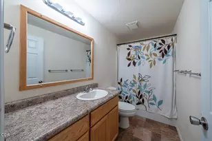 5334 Griffin Creek Rd, Medford, OR 97501 - Photo 21