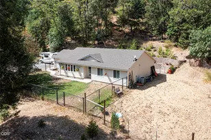 5334 Griffin Creek Rd, Medford, OR 97501 - Photo 3