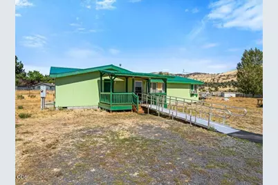 6505 Hilyard Avenue, Klamath Falls, OR 97603 - Photo 3