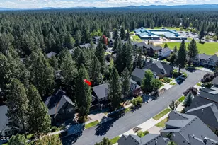 60984 Snowberry Pl, Bend, OR 97702 - Photo 45