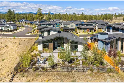 3175 NW Strickland Way, Bend, OR 97703 - Photo 7