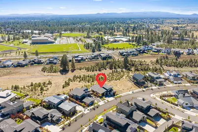 3175 NW Strickland Way, Bend, OR 97703 - Photo 53