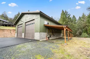 170 Pine Ridge Dr, Grants Pass, OR 97527 - Photo 25