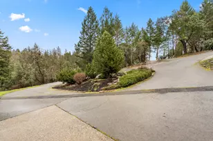 170 Pine Ridge Dr, Grants Pass, OR 97527 - Photo 47