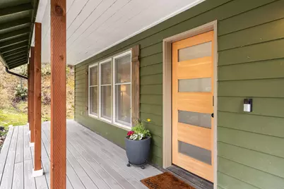 170 Pine Ridge Drive, Grants Pass, OR 97527 - Photo 3