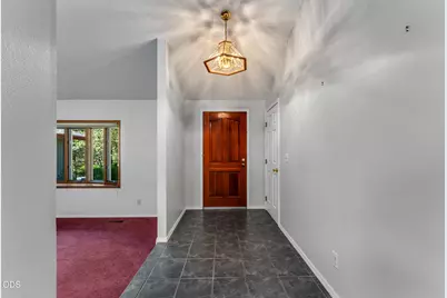 387 Carrollwood Drive, Grants Pass, OR 97527 - Photo 11