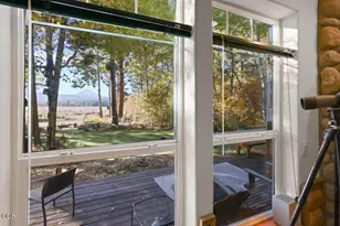 24850 West Side Rd, Klamath Falls, OR 97601 - Photo 11