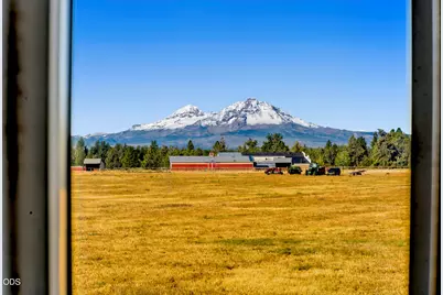 67665 Cloverdale Road, Sisters, OR 97759 - Photo 41