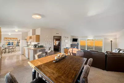 67665 Cloverdale Road, Sisters, OR 97759 - Photo 19
