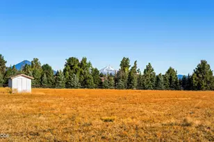 67665 Cloverdale Rd, Sisters, OR 97759 - Photo 43
