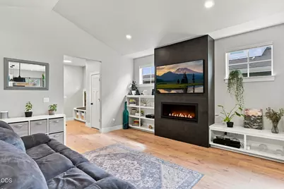 61173 SE Wagyu Drive, Bend, OR 97702 - Photo 9