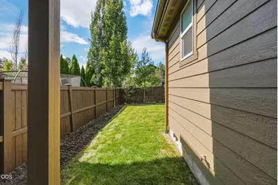 19622 Harvard Place, Bend, OR 97702 - Photo 37