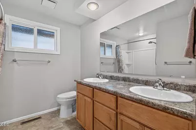 616 Hemlock Avenue, Central Point, OR 97502 - Photo 21