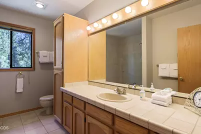 17855 Lava Butte Lane, Sunriver, OR 97707 - Photo 21