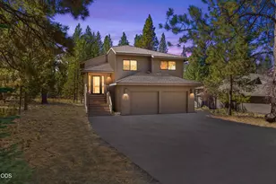 17855 Lava Butte Ln, Sunriver, OR 97707 - Photo 1