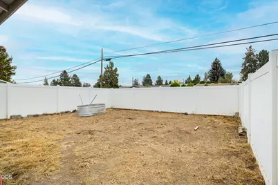 2454 SW Wickiup Court, Redmond, OR 97756 - Photo 17