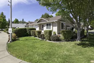 3036 University Rd, Grants Pass, OR 97527 - Photo 5