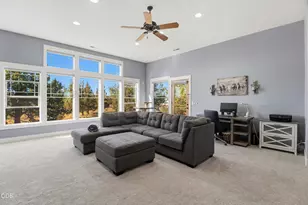 20921 Miramar Dr, Bend, OR 97702 - Photo 31