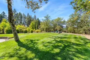 676 Becklin Dr, Merlin, OR 97532 - Photo 53