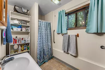 676 Becklin Drive, Merlin, OR 97532 - Photo 43