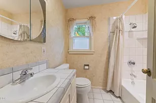 689 Beach St, Ashland, OR 97520 - Photo 23