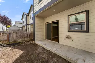 139 Casey Way, Central Point, OR 97502 - Photo 11