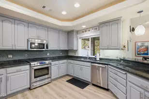 2212 SE Linden Ln, Grants Pass, OR 97527 - Photo 17