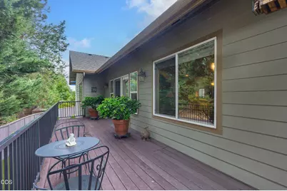 2212 SE Linden Lane, Grants Pass, OR 97527 - Photo 33