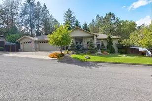 2212 SE Linden Ln, Grants Pass, OR 97527 - Photo 55