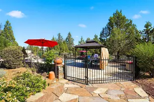 60430 Sun Ridge, Bend, OR 97702 - Photo 47