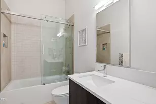 210 SW Log Ct, Bend, OR 97702 - Photo 31