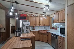 9045 Ground Squirrel Dr, Bonanza, OR 97623 - Photo 17