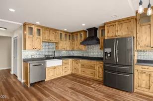 2221 SW 1st Ave, Portland, OR 97201 - Photo 13
