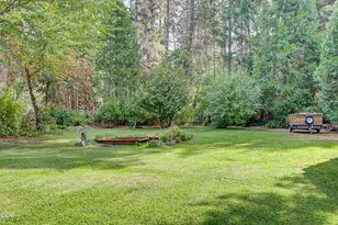 383 Whispering Pines Ln, Grants Pass, OR 97527 - Photo 55