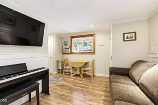 383 Whispering Pines Ln, Grants Pass, OR 97527 - Photo 41