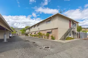 1704 NE Fairview Ave, Grants Pass, OR 97526 - Photo 3