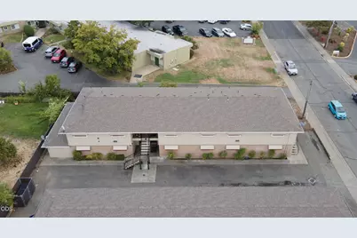1704 NE Fairview Avenue, Grants Pass, OR 97526 - Photo 27