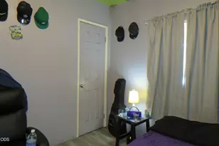 905 N 9th St, Klamath Falls, OR 97601 - Photo 13